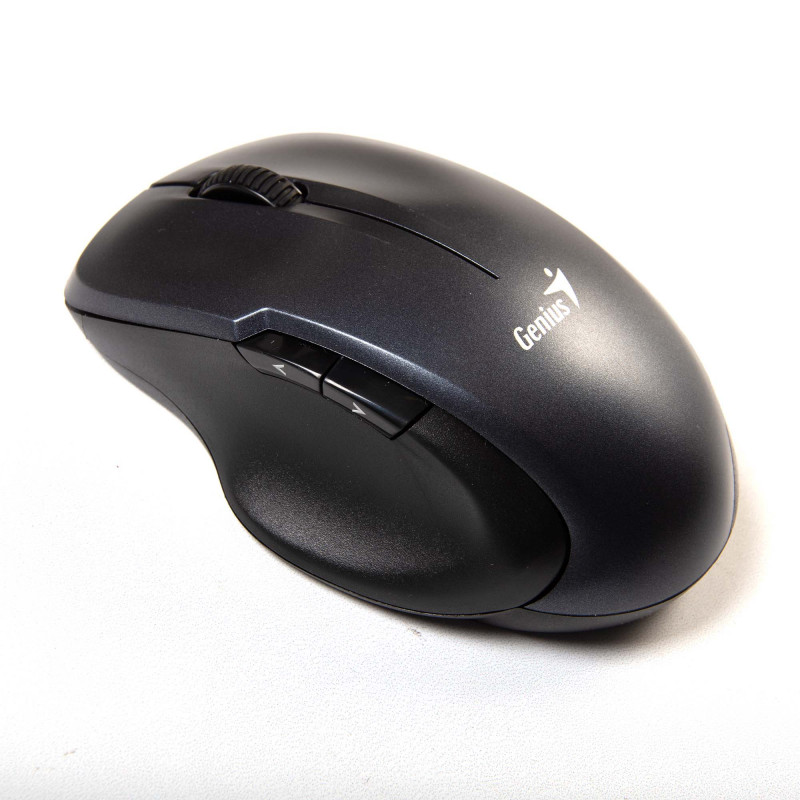 Mouse Inalámbrico Ergo 8200S Silencioso Pila AA / Para Win y Mac